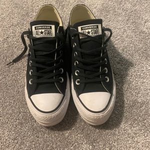 COPY - Black low top platform womens converse